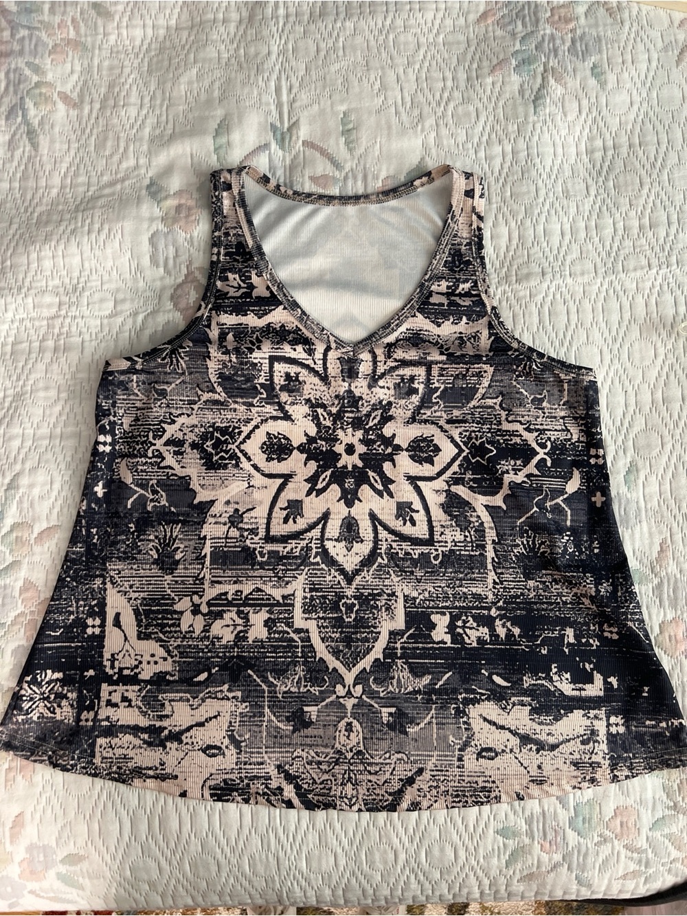 Shein Curve Mandala Print Tank Top – Size 1XL